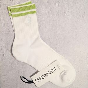 NWT FP Movement Free People Logo Stripe Tube Socks – White & Green